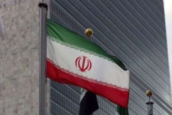 bendera iran